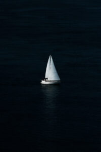 Bateau au large du Cap Fréhel